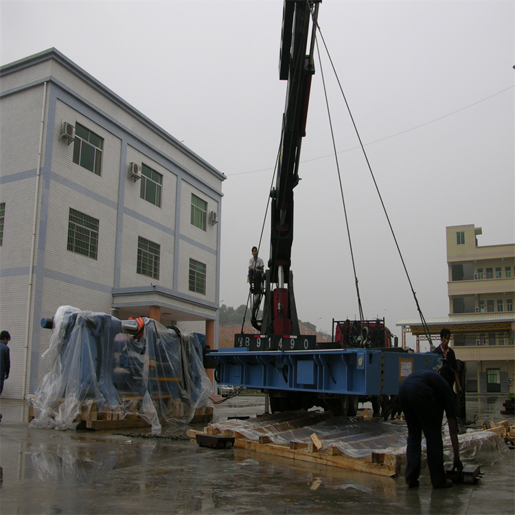 安吉16吨吊车出租费用